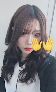 プロフィール写真11・しおん｜岡崎 スナック・Luxury Space 「R」