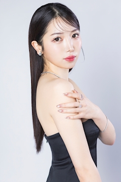 プロフィール写真3・渚 みほ|BARCELONA 桃李・トウリ - すすきののニュークラブ(キャバクラ)