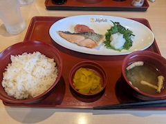 ハチ