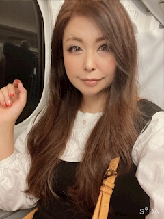 プロフィール写真5・美花｜mrs.J 金山・ミセスジェイ カナヤマ - 名古屋 金山の熟女パブ/熟女キャバクラ