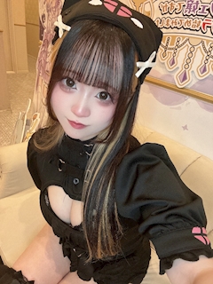 れな「ナース🖤💉」