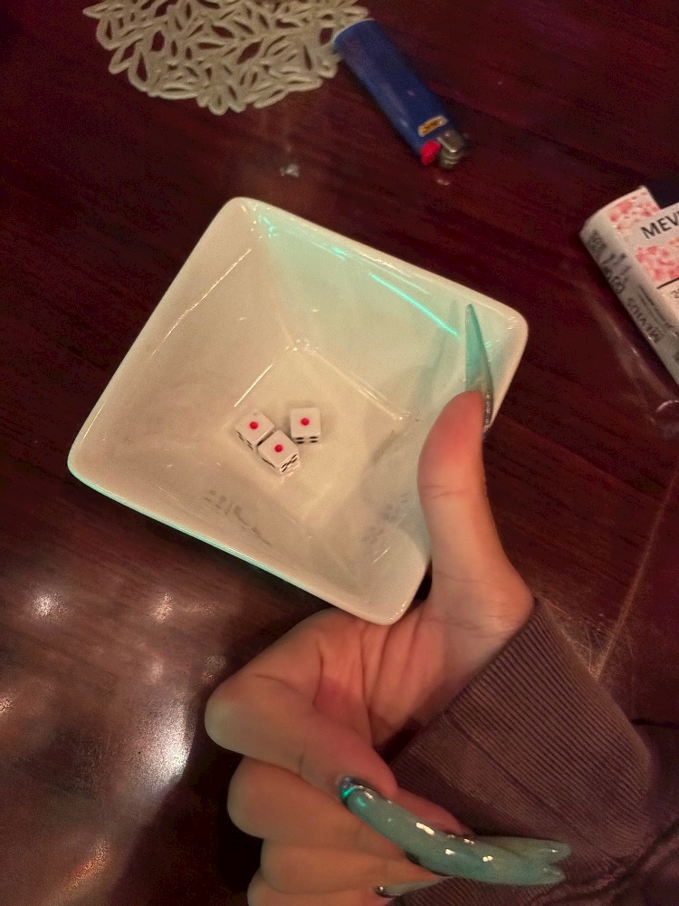 にか 中野 ガールズバー・アザロ