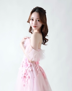 プロフィール写真1・依緒｜GENERATION・ジェネレーション - 熊本市・下通りのキャバクラ