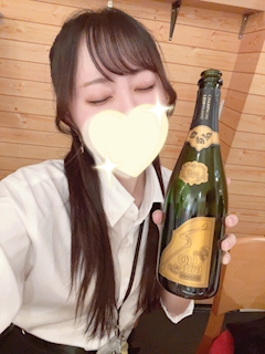 プロフィール写真4・みずき|GIRLS BAR SMILE・スマイル - 北千住のガールズバー