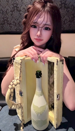 プロフィール写真16・黒崎 舞白｜ORCHID ROOM・オーキッドルーム - 名古屋 大曽根のキャバクラ