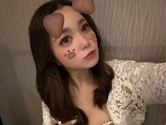もも「こんばんわ🌙💕」