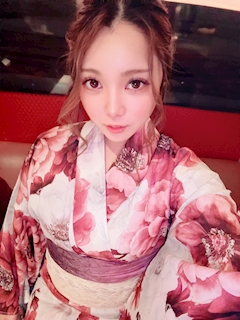 プロフィール写真2・もも|Designer's Club Win・デザイナーズクラブ ウィン - 浜松のキャバクラ