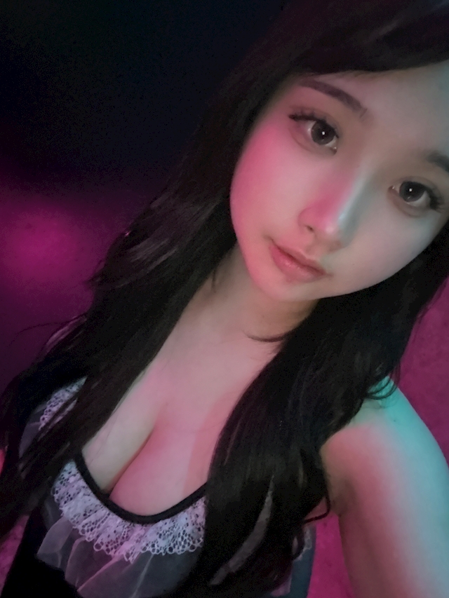 プロフィール写真2・ひより｜