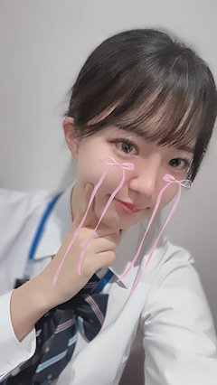 プロフィール写真2・りすず｜くらすめいと - 梅田のガールズバー