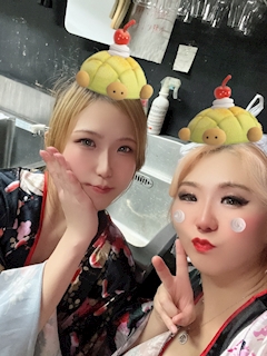 イヴ「出勤しました(*´罒`*)ﾆｼｼ♡」