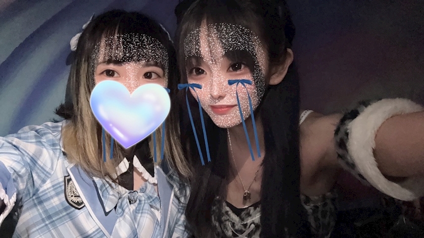 キャスト同士で撮影した仲良し写真