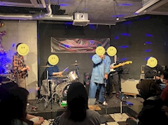 Rina「ライブ🎤」