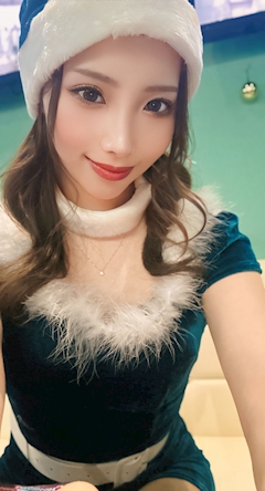 菜々子「クリスマスありがとう🩵」