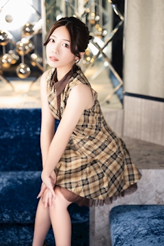 プロフィール写真2・みう｜Girl's Bar OLIVE・ガールズバー オリーブ - 金沢片町のガールズバー