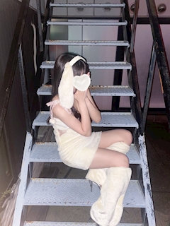 プロフィール写真1・つき｜Girl's Bar OLIVE・ガールズバー オリーブ - 金沢片町のガールズバー