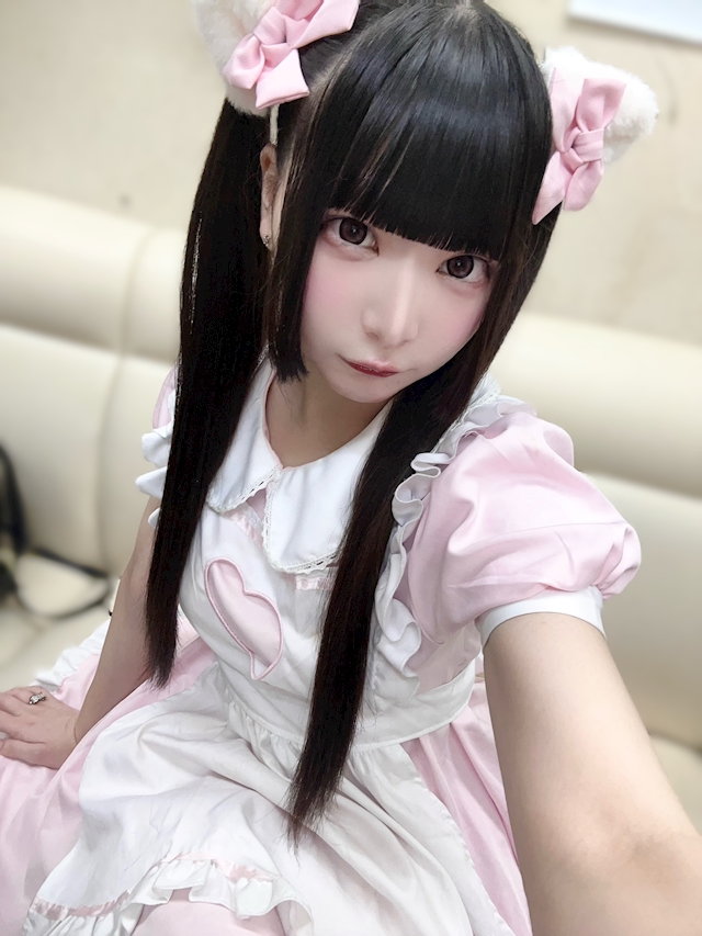 あぴゅ メイドカフェ ストロベリー