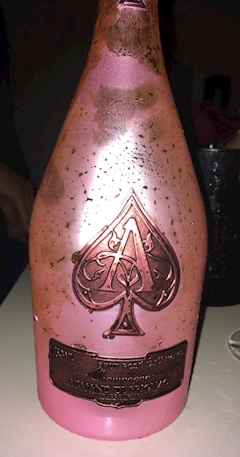 プロフィール写真12・🤍🖤 愛咲 773 🍾☀️｜NIGHT CAFE 知立・ナイトカフェ チリュウ - 知立のキャバクラ