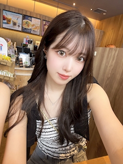 プロフィール写真1・しおり｜Lounge ViVi・ヴィヴィ - 堂山町のスナック