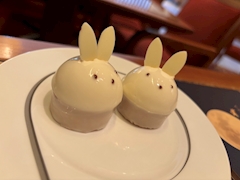 もも「🐰🌕」
