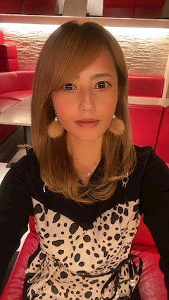 プロフィール写真2・綾ちん｜1080°・テンエイティ - 北新地のスナック