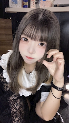 プロフィール写真2・ひとみ｜LEGALISS・レガリス - 綾瀬のコンカフェ
