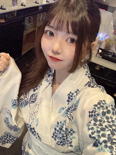 プロフィール写真4・ひとみ｜LEGALISS・レガリス - 綾瀬のコンカフェ
