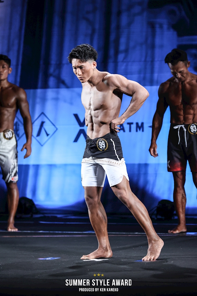 プロフィール写真2・まなと｜藤が丘 ガールズバー・イースター