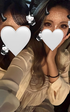 あおい「こんばんははじめまして♡」