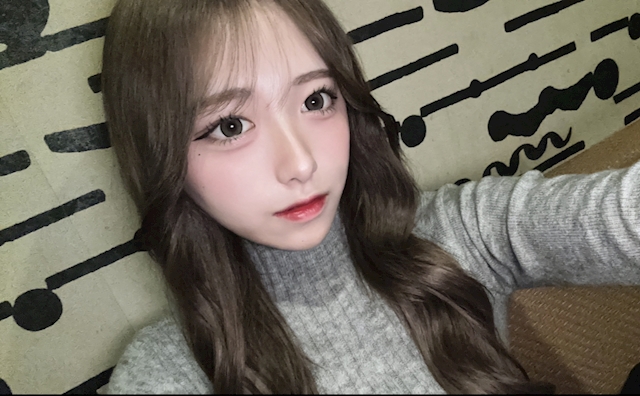 プロフィール写真2・凛愛｜