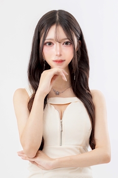 あきな【Queen's CLUB】