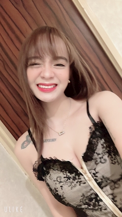 プロフィール写真4・Sari｜CLUB 綺羅・キラ - 名古屋 栄のインターナショナルパブ