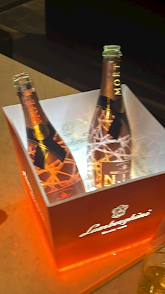 プロフィール写真19・すぅちゃん｜GARNET・ガーネット - 聖蹟桜ヶ丘のガールズバー