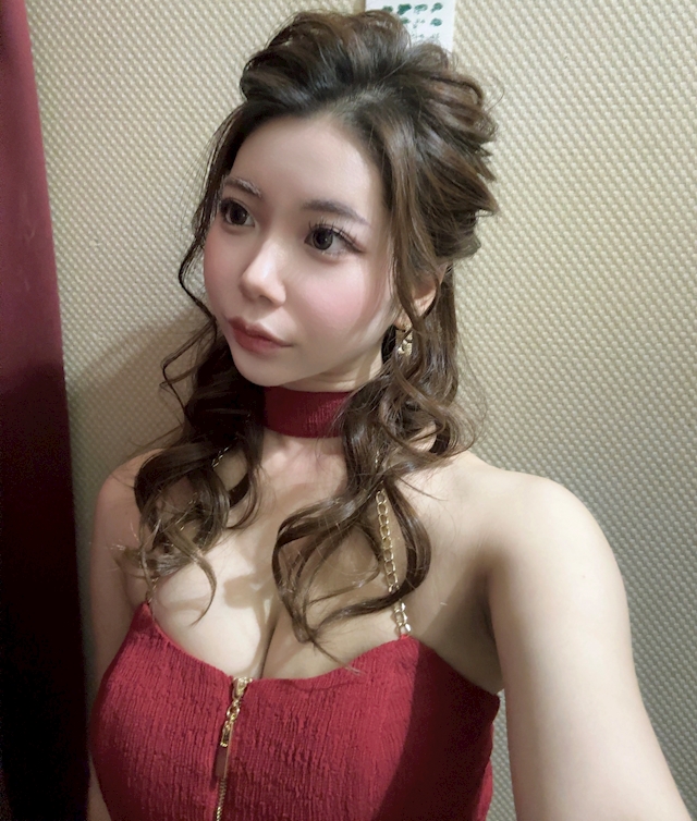 プロフィール写真2・来々｜心斎橋 キャバクラ・シュシュール