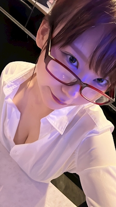 プロフィール写真17・あおい🐳自由が丘Girls Bar零｜Girls Bar 零　自由が丘店・レイ - 自由が丘駅前のガールズバー