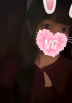 かんな「新しい香水なに買おうかな～🤔」