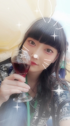 プロフィール写真3・しおり｜CLUB LEGEND・レジェンド - 山形駅前・香澄町のキャバクラ