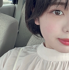 プロフィール写真1・しおり｜ANIMA・アニマ - 金沢片町のスナック
