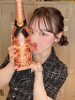 プロフィール写真7・シオン｜GAINER・ゲイナー - 港区のキャバクラ