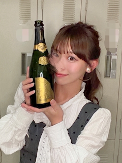 プロフィール写真6・シオン｜GAINER・ゲイナー - 港区のキャバクラ