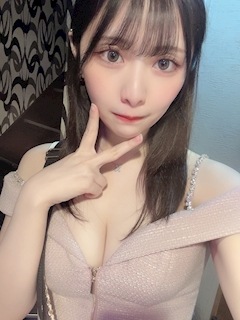 プロフィール写真2・もも|Girls Lounge Ravir・ラヴィール - 中野駅北口のガールズバー