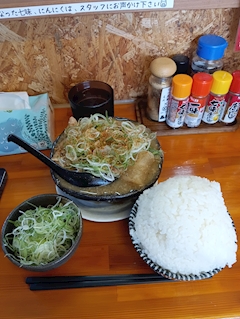 従業員3人( ˙꒳​˙ )