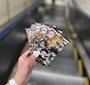 新着ブログ シンプルにウエハースが美味しい。