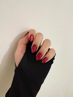 なお「ネイルも」