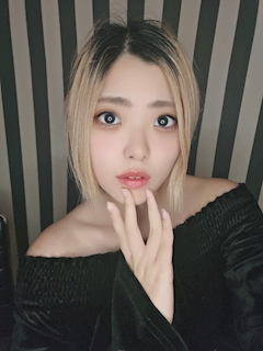 プロフィール写真2・もね｜girls bar SALT・ソルト - 目黒のガールズバー