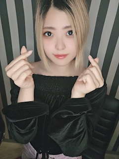 プロフィール写真1・もね｜girls bar SALT・ソルト - 目黒のガールズバー