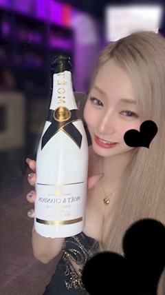 愛羅「金曜日のおめでとう💫💫」