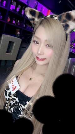 愛羅「今日のコスプレ💓💓💓💓💓もう居るよ💓」