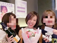 プロフィール写真11・みなみママ｜スナック 奏・カナデ - 神田のパブ/スナック