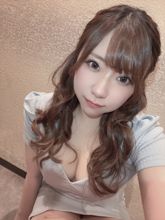 プロフィール写真1・梨華｜CLUB ALES・アレス - すすきのパブ
