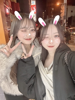 橘　りん（タチバナ　リン）「友達と」